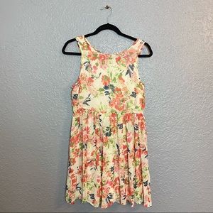 OTHERS FOLLOW BOHO FLORAL DRESS {Medium}